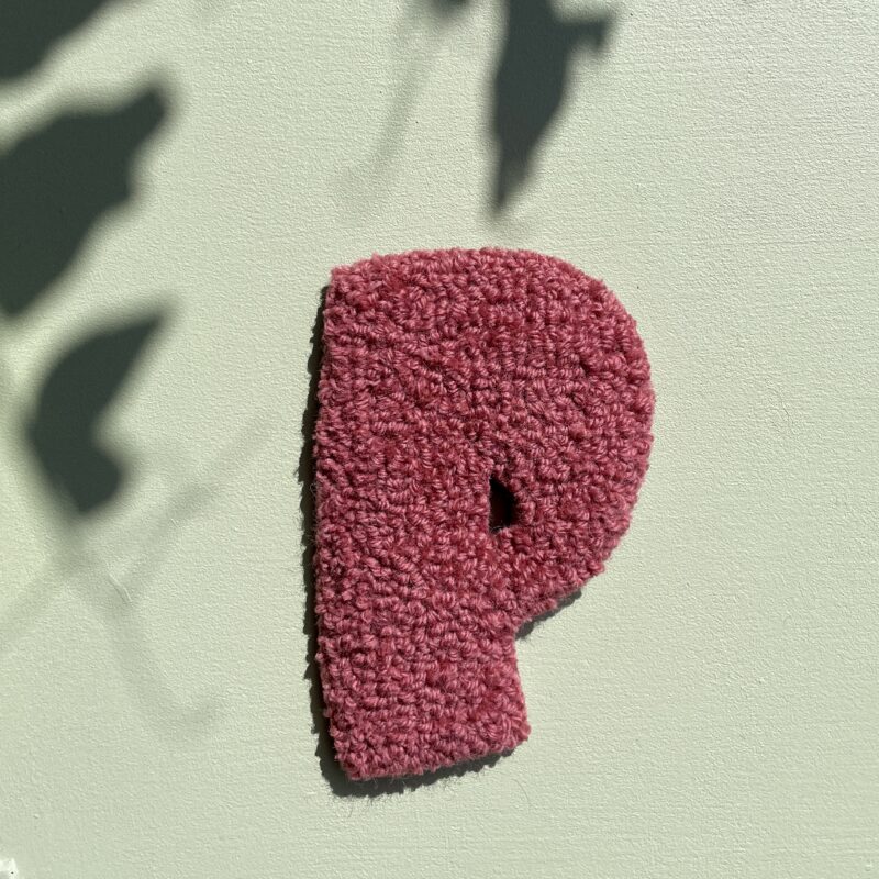 P - Tuftede bogstaver