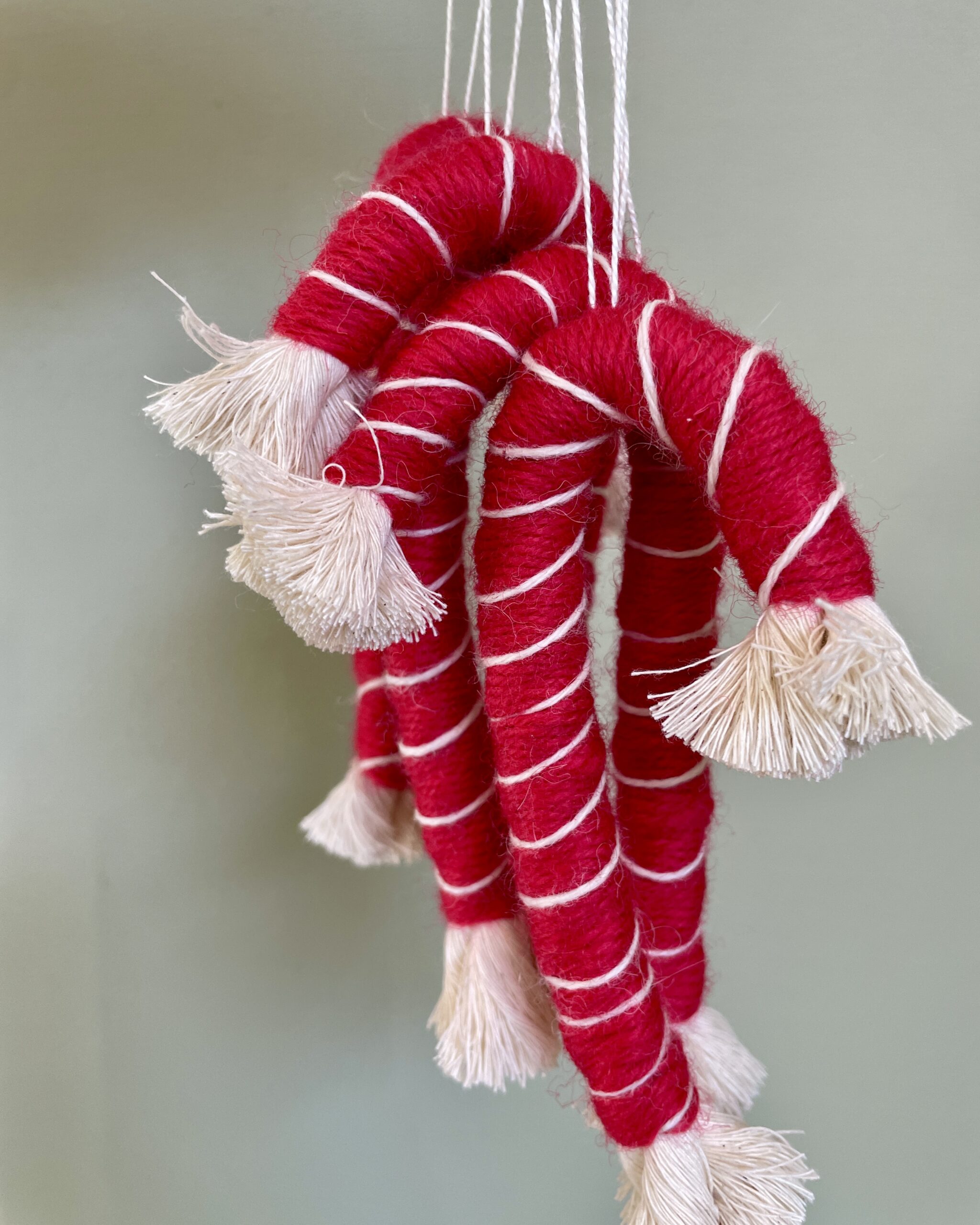 Julestokke i rød med hvid tråd – sæt med 2 stk. - Billede 2